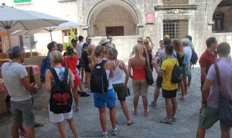 Kotor pun stranaca (FOTO)