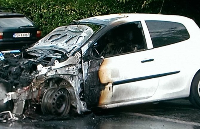 Eksplodirao automobil u Dalmatinskoj