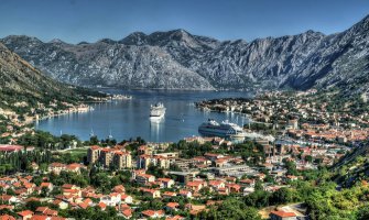 Kotor: Vatrogasci i komunalci saniraju posljedice nevremena