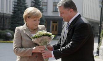 Porošenko: Angela Merkel je dobar prijatelj i zaštitnik Ukrajine