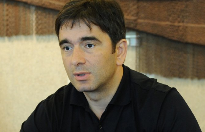 Britanija pokazala da narod moze da odluči na referendumu o važnim pitanjima