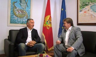 Premijer Đukanović razgovarao sa poslanikom EP Ivanom Jakovčićem