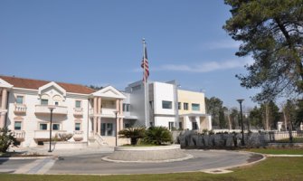 Ambasada SAD: Mora se poštovati sloboda govora i vjeroispovjesti