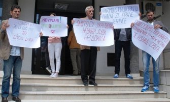 Porodice optuženih bojkotuju suđenje