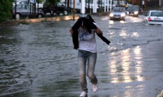 U Crnoj Gori kiša, očekuje se pad temperature za oko 10 stepeni