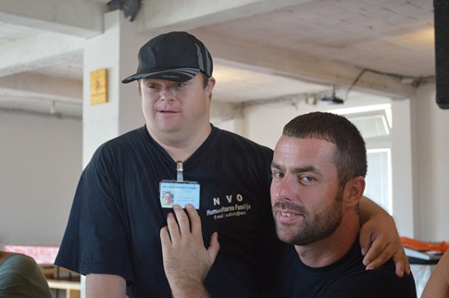 humanitarnafamilija1