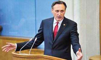 Ruski ambasador se miješa u unutrašnje stvari Crne Gore   