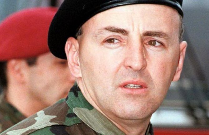 Arkanov ubica pronađen mrtav