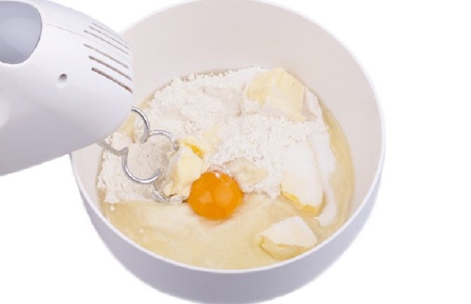 Kolač sa džemom od kajsija