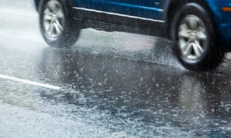 Putevi mokri i klizavi, mogući odroni