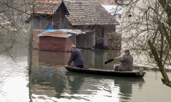 Nastavlja se bitka sa poplavama u regionu