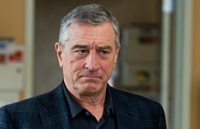  De Niro se sudi sa bivšom asistentkinjom, na sudu „prgav i mrzovoljan