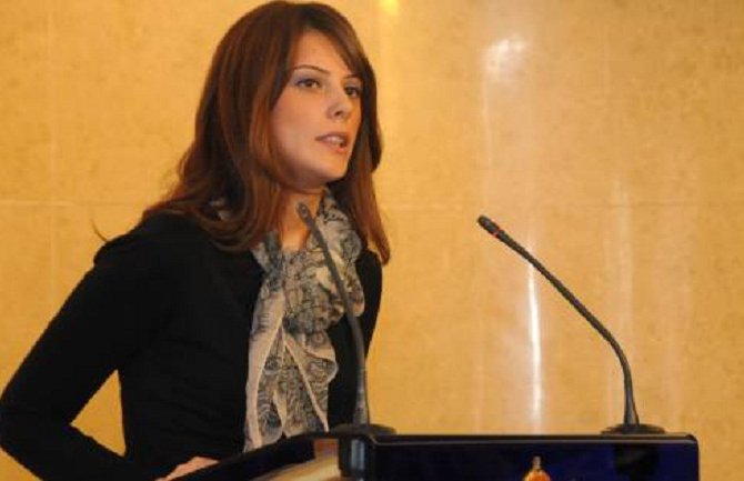 Novaković: Izuzetno negativan odnos vlasti prema NVO