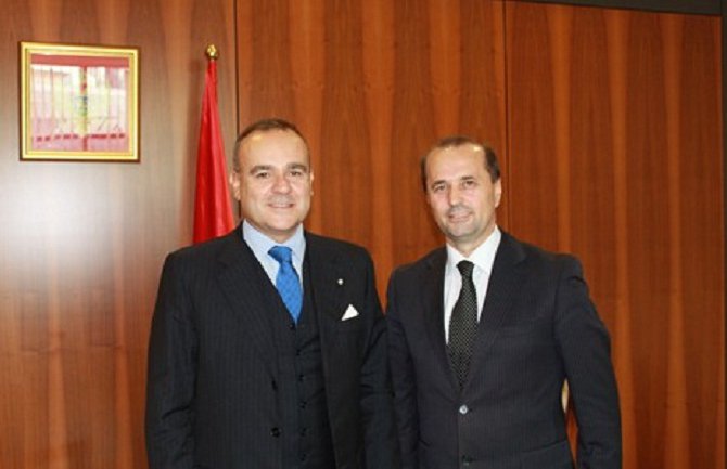 Numanović:Građani CG da žive što bliže standardima društava u EU