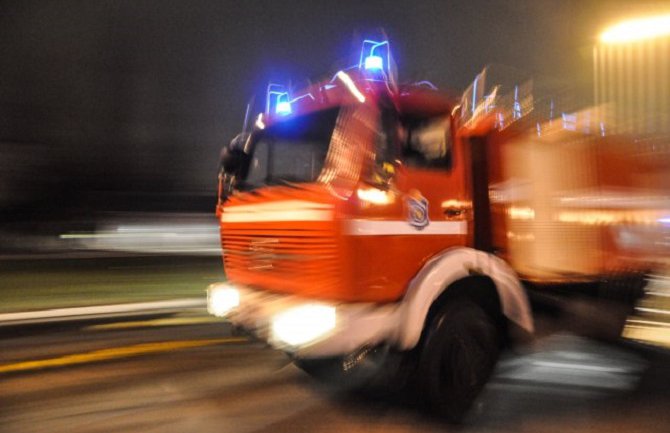 Troje djece stradalo u požaru