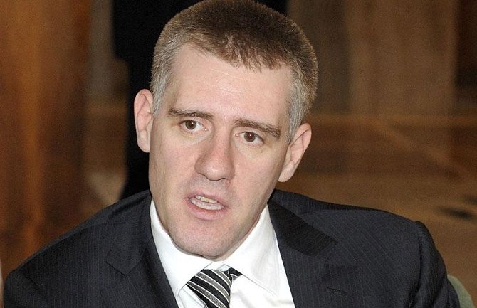 Danas otvaramo dva nova poglavlja