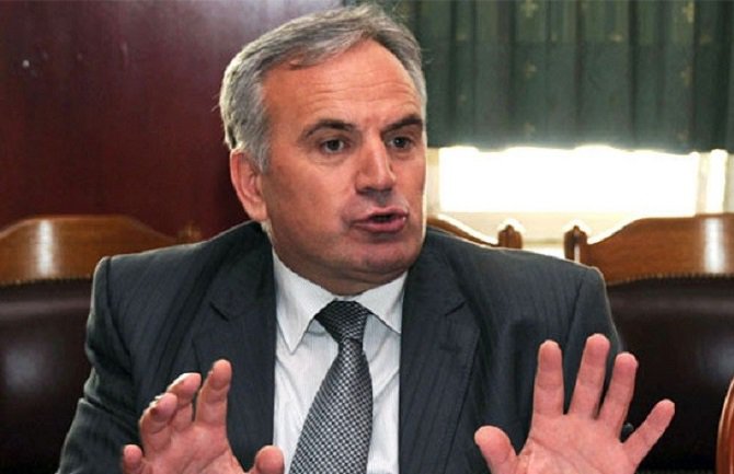 Šahmanović: Protiv sam NATO i EU