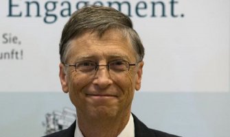 Gejts već 21 godinu najbogatiji