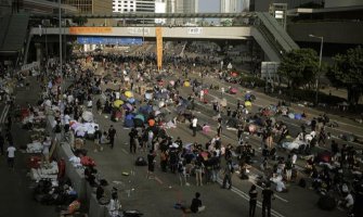 Kameron zabrinut zbog Hongkonga