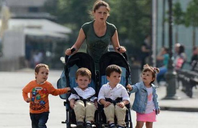 Pozitivan prirodni priraštaj u Crnoj Gori i Makedoniji, najviše umrlih u Srbiji i Hrvatskoj