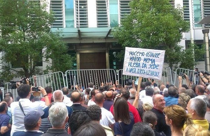 Ispitati krivičnu odgovornost uprave Metalca