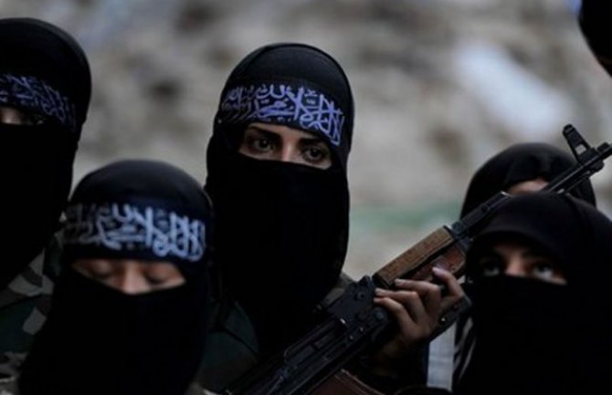 I Srpkinje ratuju u Siriji