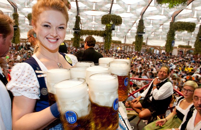 Na Oktoberfestu se popilo milion litara piva manje