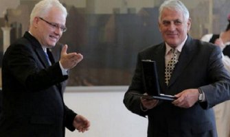 Josipović odlikovao Nikčevića