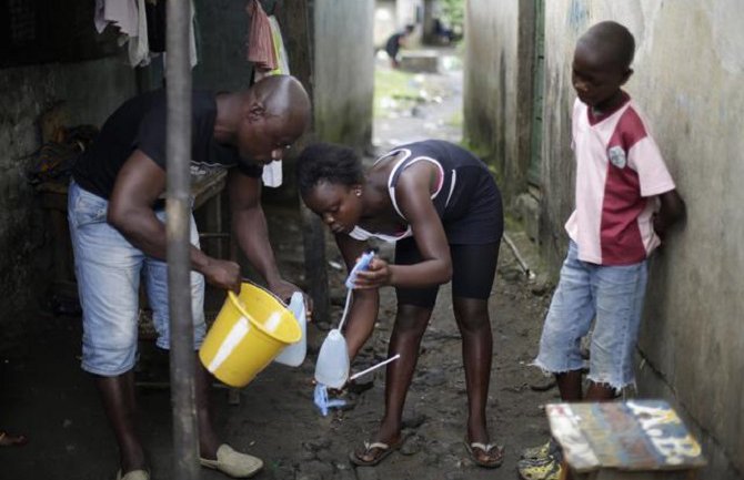 Epidemija ebole se ubrzava