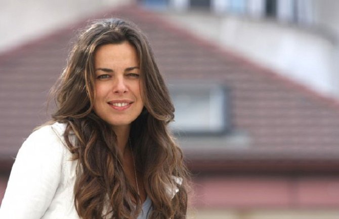 Ovako Katarina Radivojević uživa sa dečkom na Adi (FOTO)