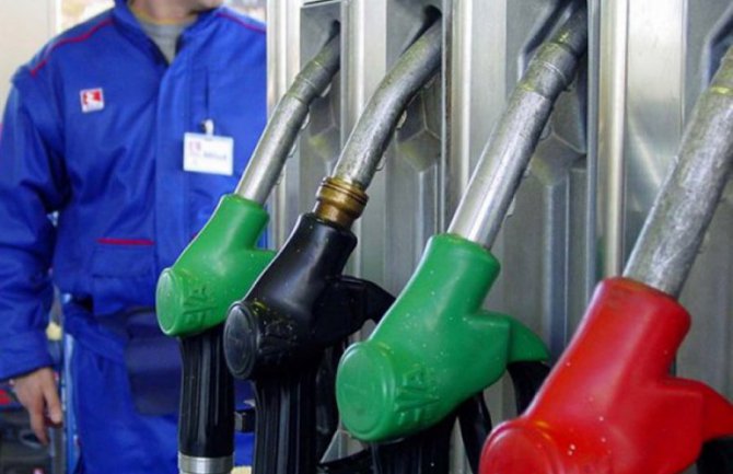 Ne jenjavaju tenzije zbog takse na gorivo