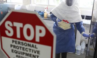 Za borbu protiv ebole potrebni oprema i znanje