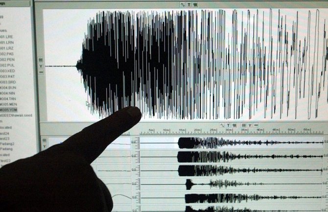 Jak zemljotres kod Solomonskih ostrva