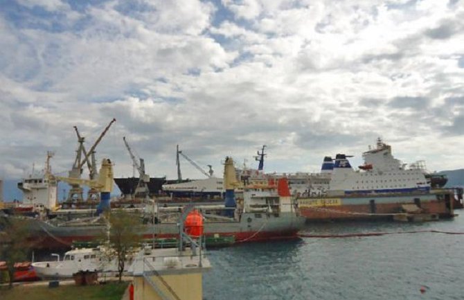 Puno brodova, puno ušteda, ali opet gubici