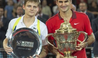 Federer: Pucam od samopouzdanja