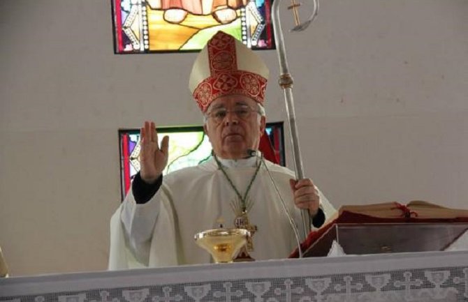 Nadbiskup barski da bude Crnogorac