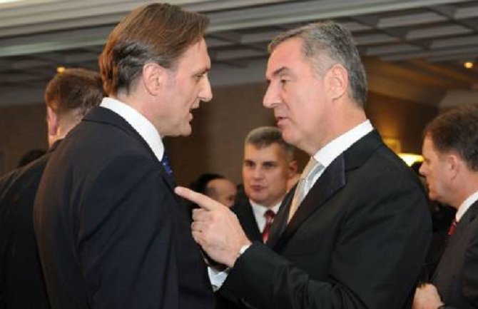 Đukanović odbio pomirenje sa Krivokapićem?