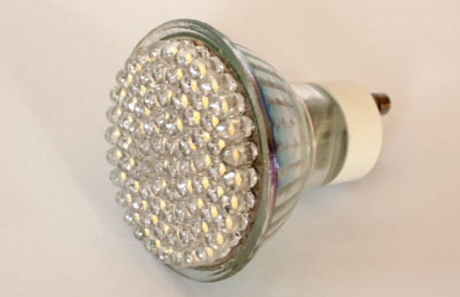 U Danilovgradu spriječeno krijumčarenje led lampi, vrijednih 2.260 eura