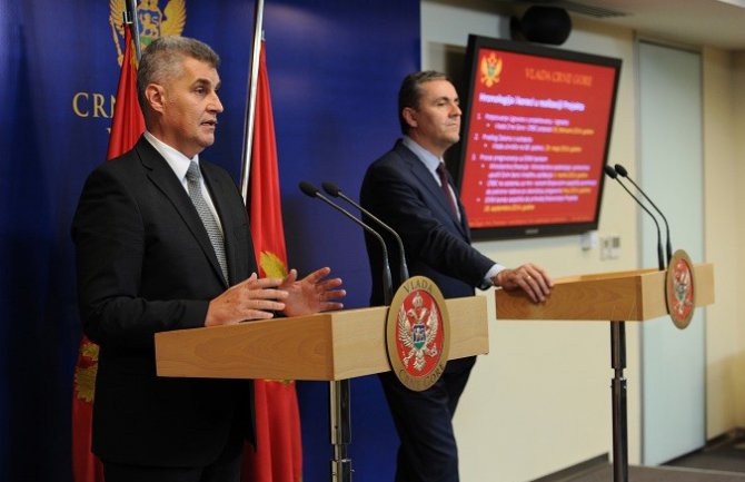 Potpisan ugovor o finansiranju prioritetne dionice autoputa Bar-Boljare