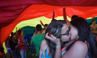 Roditelji se stide LGBT djeteta