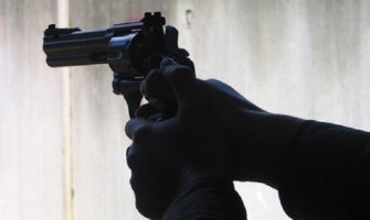 Petoro mrtvih u pucnjavi