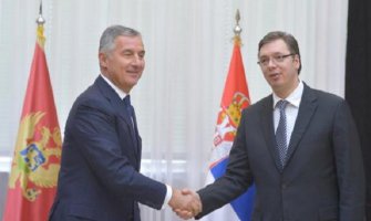 Đukanović sa Vučićem bodrio Zvezdu