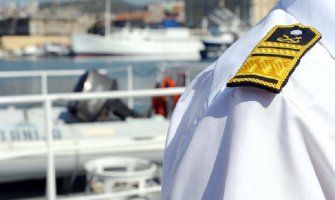 Iako su hapšeni gradonačelnici, istaknuti članovi partija, policajci, najviše stigmatizovani pomorci