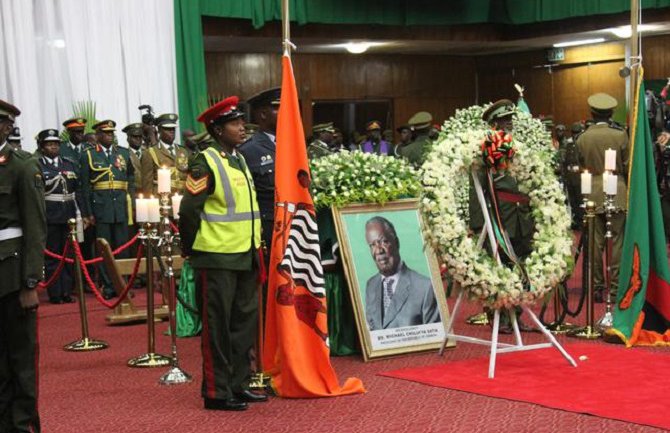 Na sahrani Sata 50.000 ljudi