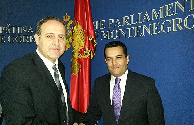 Ojačati saradnju Crne Gore i Azerbejdžana