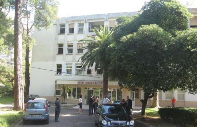 Ljekari jedva spasili majku i bebu, Njemica osumnjičena za nadriljekarstvo