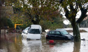 Francuska: Pet mrtvih u poplavama, evakuisano 3.000 ljudi