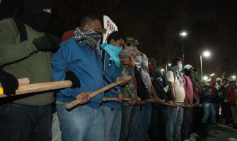 Meksiko: Identifikovan jedan od 43 nestala studenta