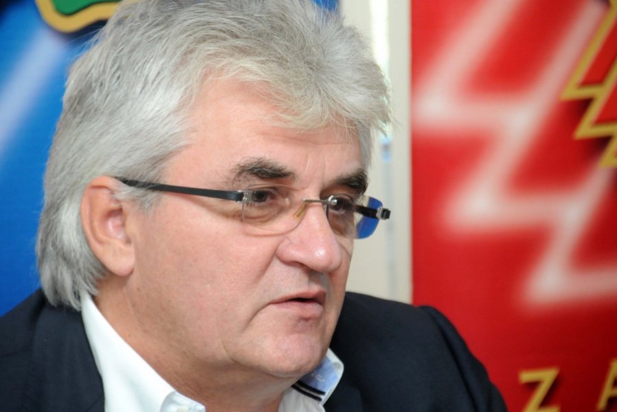 244e005cbb92b7249ca3c345d5b26626