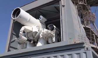 Američka mornarica predstavila je laserski top (VIDEO)